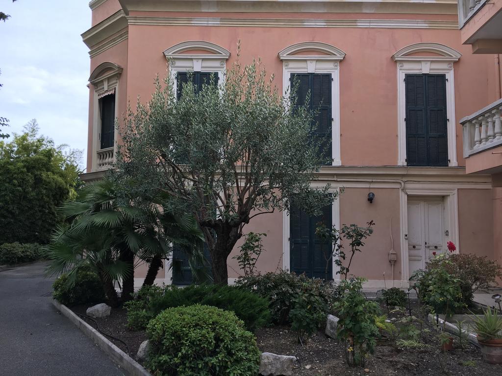 Apartment Villa Anahit نيس المظهر الخارجي الصورة