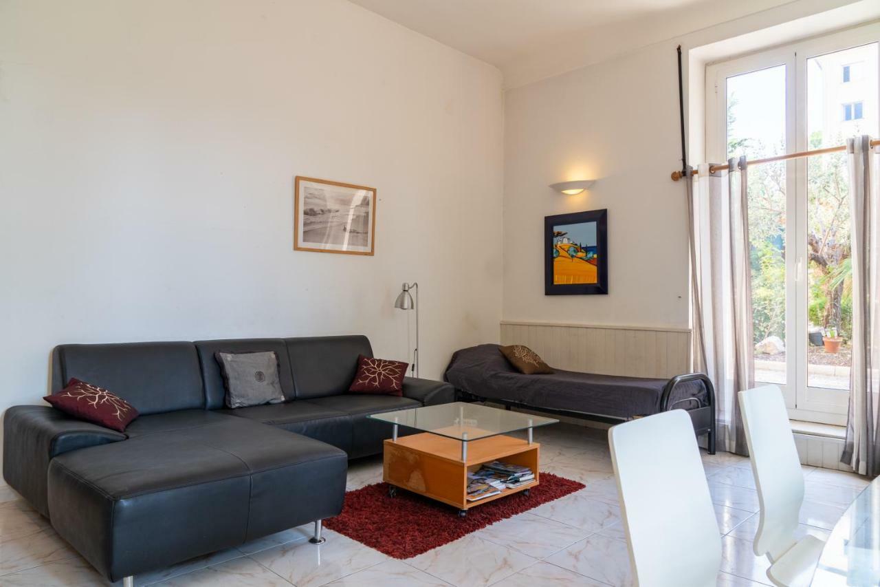 Apartment Villa Anahit نيس المظهر الخارجي الصورة
